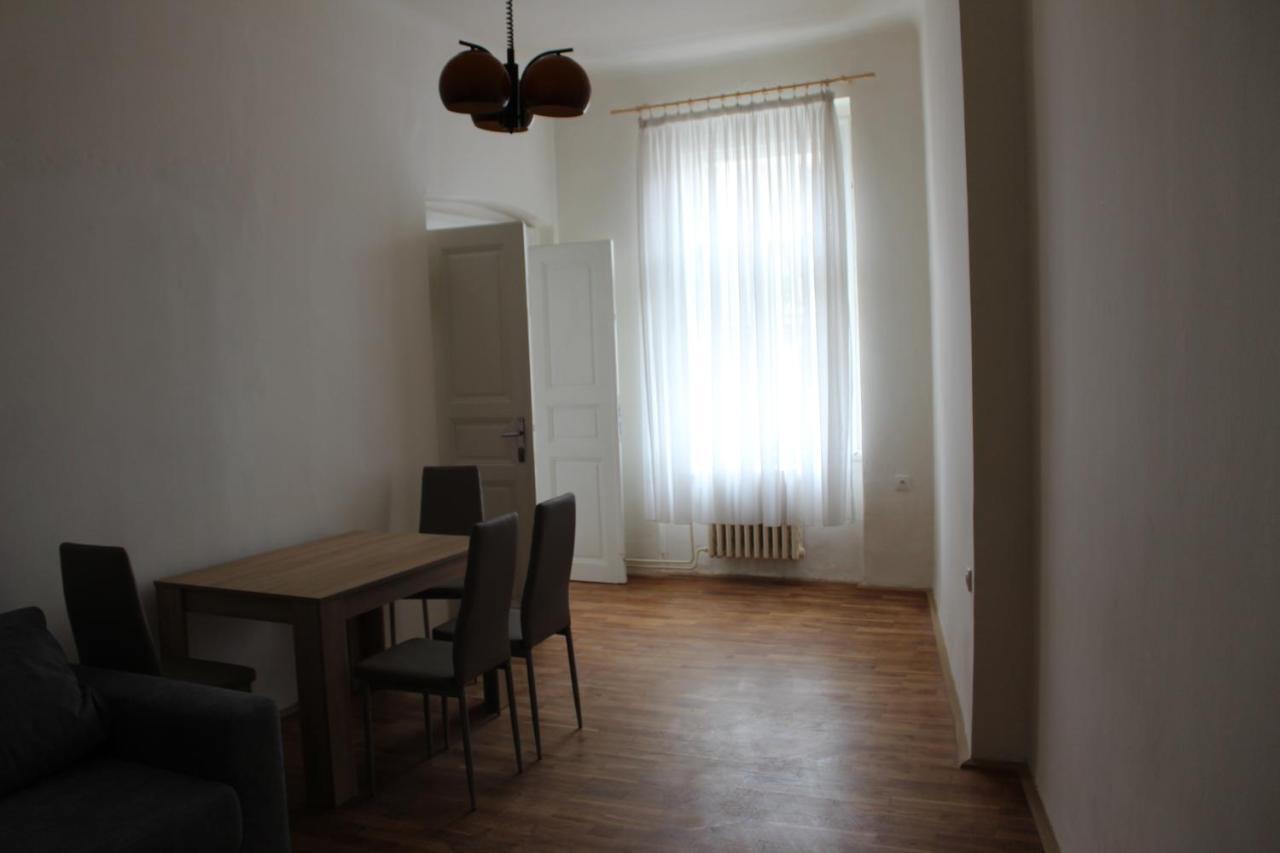 Sekaninova 52 Retro Flat Apartment Prague